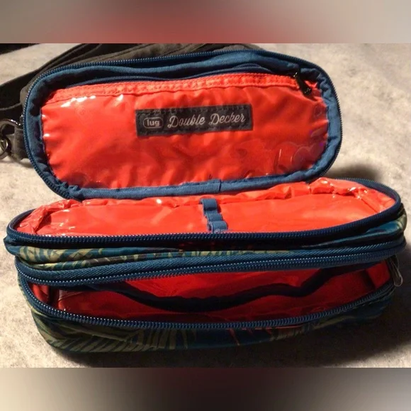 lug Carousel & lug Double Decker Bundle - Picture 5 of 10